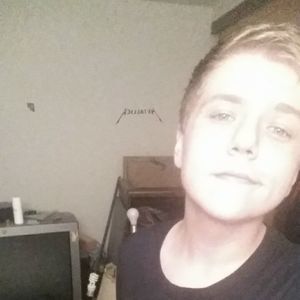 Meet your Posher, Johnny